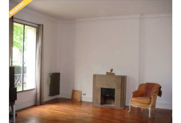 巴黎16区 60 m² 公寓售价 449 000 €